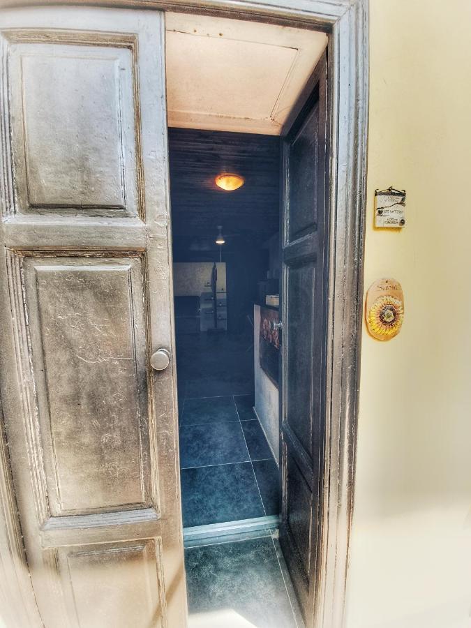 Ccc Enchanting Apartment In Milan Ccc ภายนอก รูปภาพ